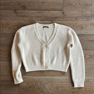 Brandy Melville Cream Cropped Cardigan Sweater
